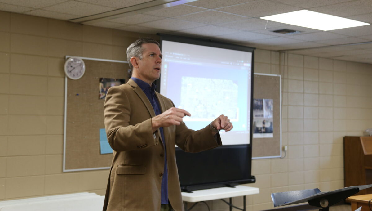 Sam Rainer presenting in a classroom setting.